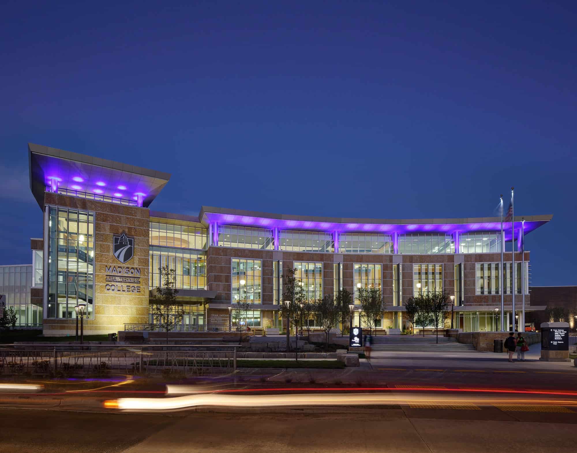 Madison College, Student Achievement Center, Truax Campus Plunkett Raysich Architects, LLP