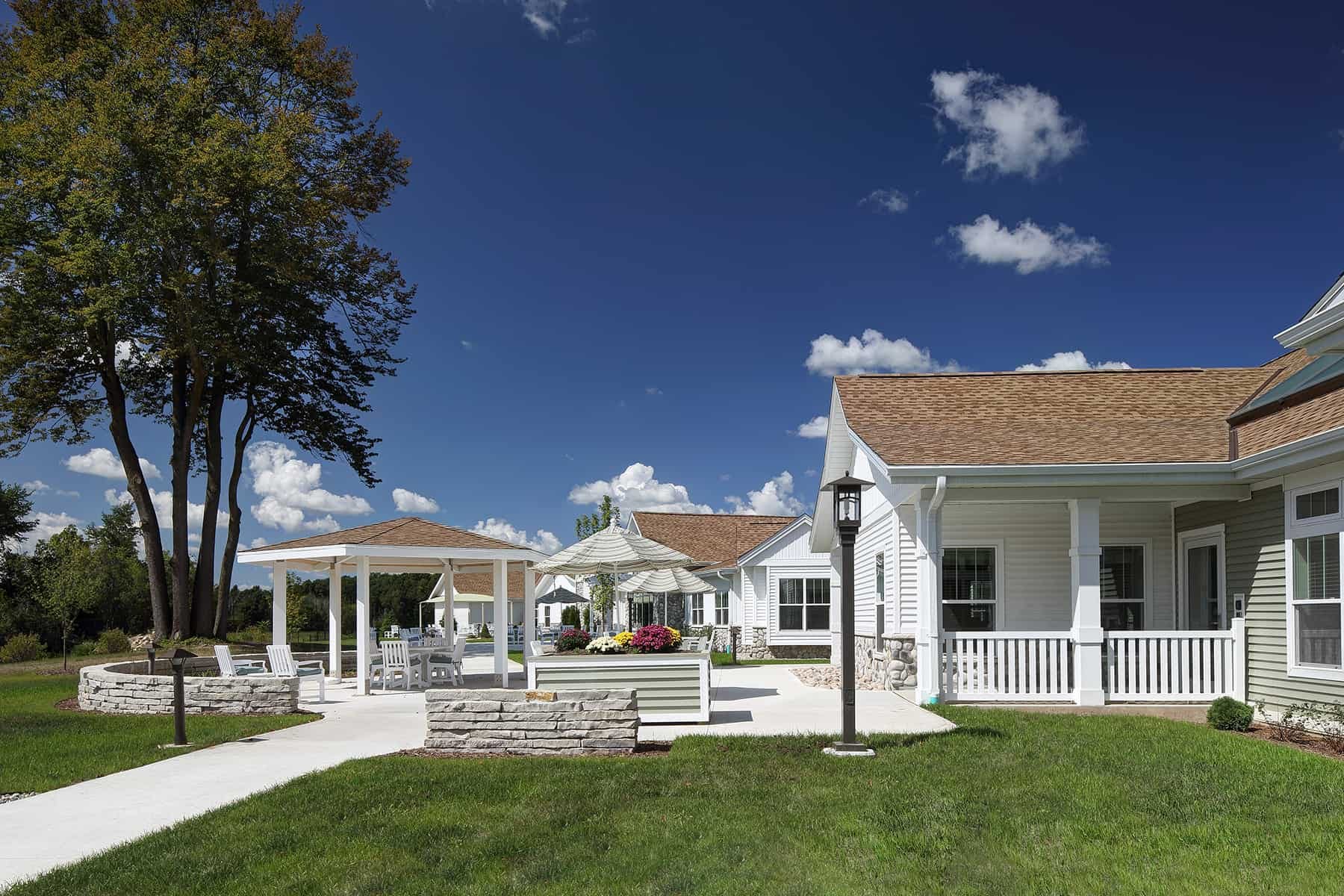 The Cottages at Cedar Run Outdoor Patio and Exterior