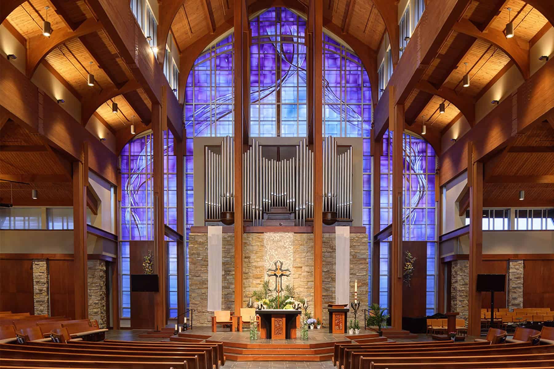 Holy family catholic church plunkett raysich architects llp