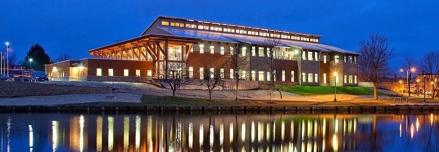 Jack Russell Memorial Library as seen from the Hartford Mill Pond