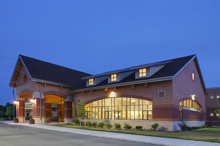 Oconomowoc Silver Lake Intermediate School Exterior