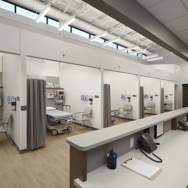 Orthopaedic Associates of Wausau & Wausau Surgery Center Post Operation Room and Nurse Station