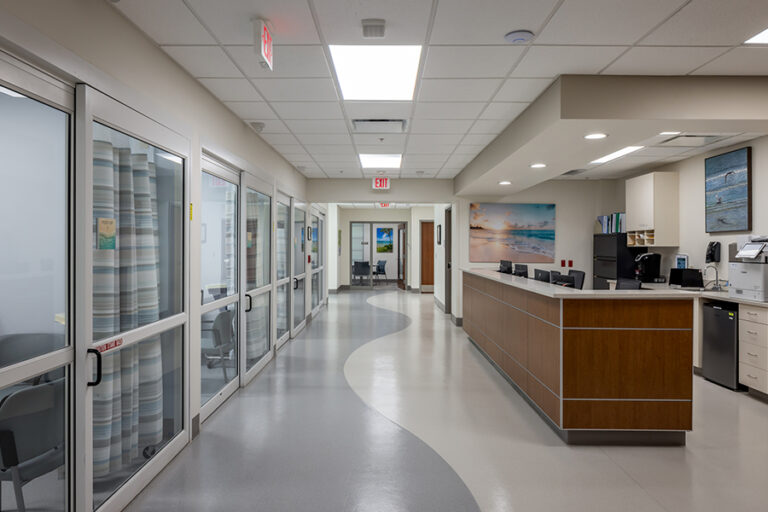 Florida Heart Associates Nurse Station and Rooms